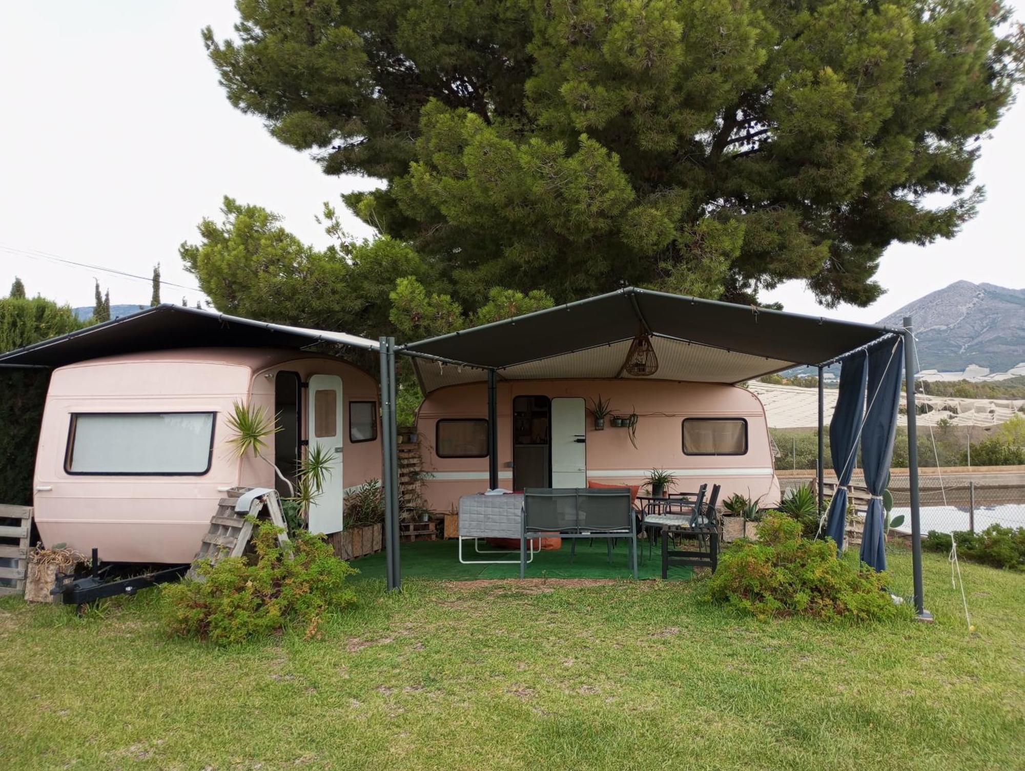 Caravana- Glamping Casa Tortuga La Nucía Eksteriør bilde